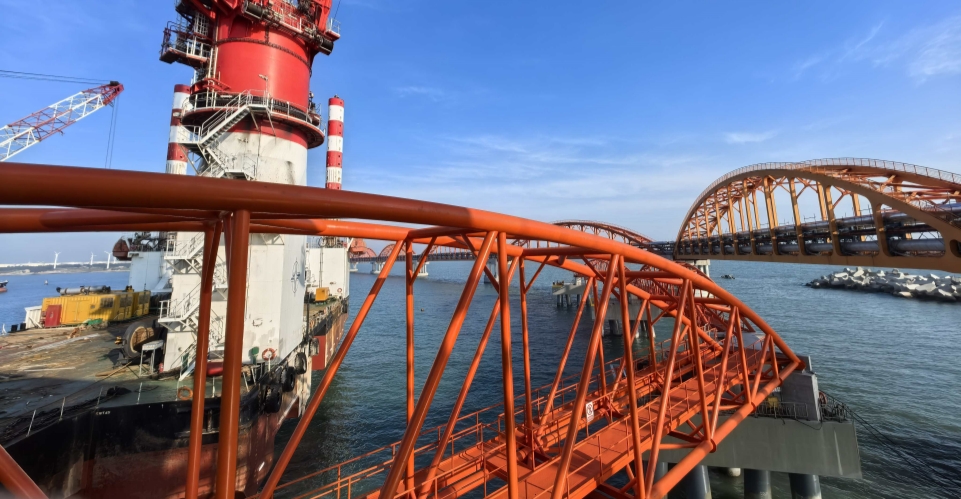 广东揭阳码头钢联桥